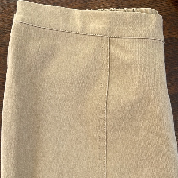 Isaac Mizrahi Live!  Camel colored cropped pants. Excellent condition. - Picture 7 of 7